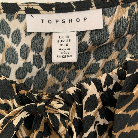 Topshop Leopard Prairie Ruffle Top Ruched Peasant Blouse Puff Shoulder Size 6 - Picture 4 of 6